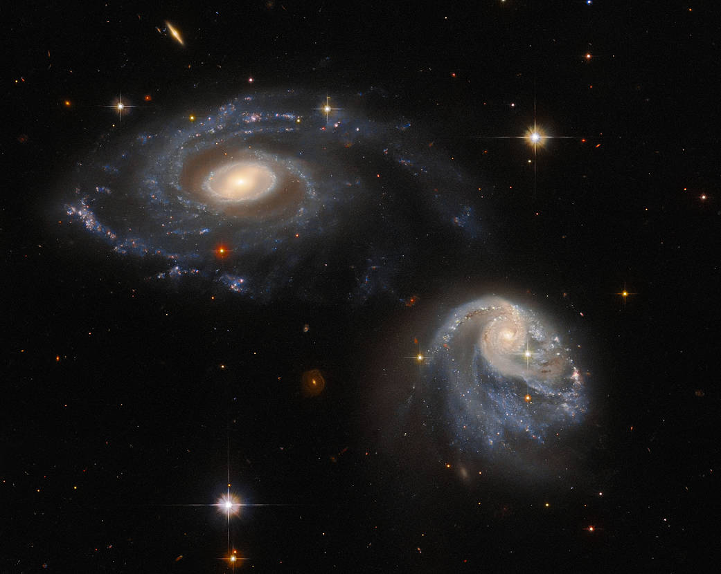 Hubble captures two interacting galaxies